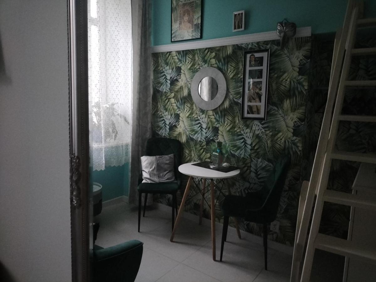 Bed and Breakfast Dobranoc Лодзь Екстер'єр фото